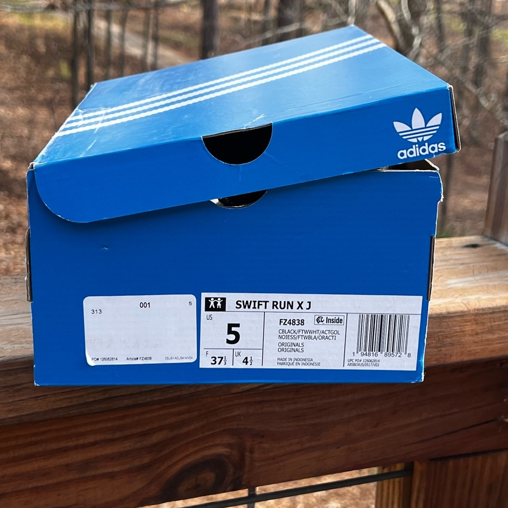 Adidas Originals Swift Run X Athletic Running Sneaker FZ4838 Men Youth Sz: US 5 - Picture 12 of 13